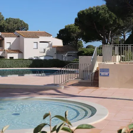 Apartment 2 Bedroom Apartment For 7 Agde